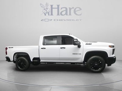 2026 Chevrolet Silverado 2500HD Custom