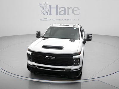 2026 Chevrolet Silverado 2500HD Custom