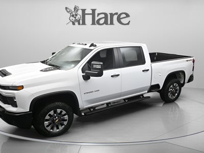 2026 Chevrolet Silverado 2500HD Custom