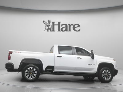 2026 Chevrolet Silverado 2500HD Custom