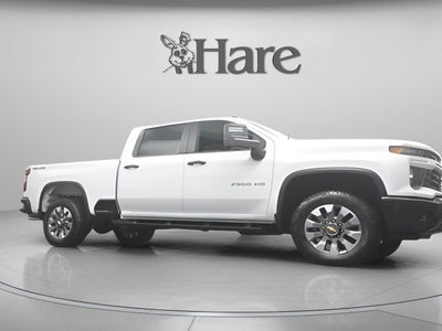 2026 Chevrolet Silverado 2500HD Custom