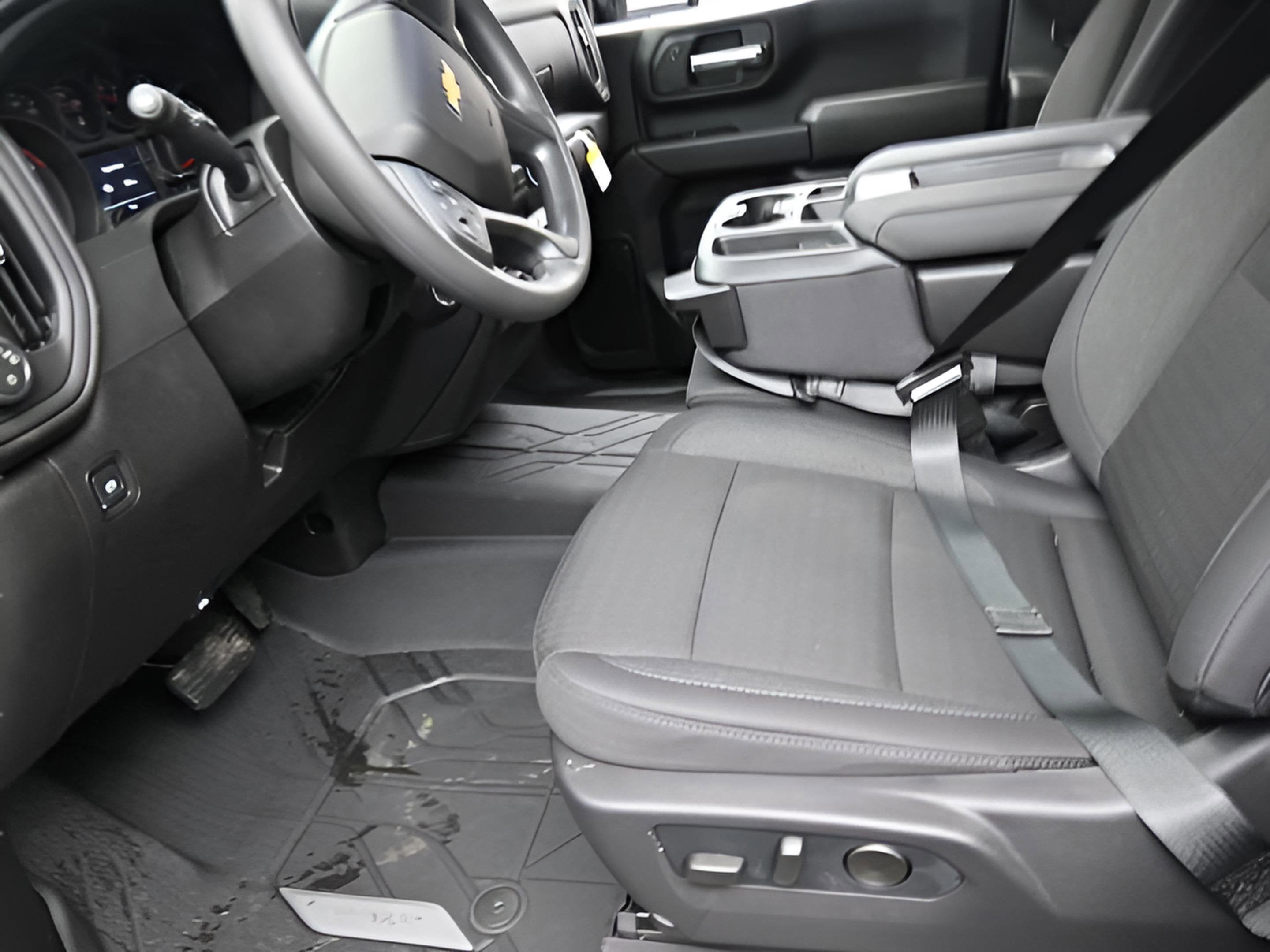 2026 Chevrolet Silverado 2500HD Custom