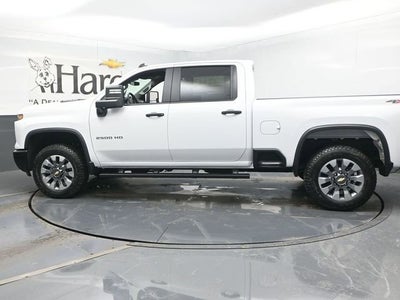 2026 Chevrolet Silverado 2500HD Custom