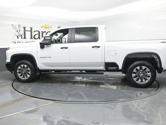 2026 Chevrolet Silverado 2500HD Custom