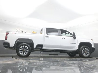 2026 Chevrolet Silverado 2500HD Custom