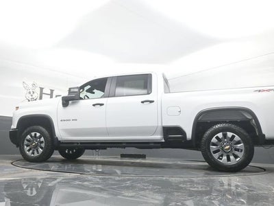 2026 Chevrolet Silverado 2500HD Custom