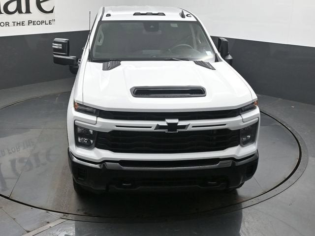 2026 Chevrolet Silverado 2500HD Custom