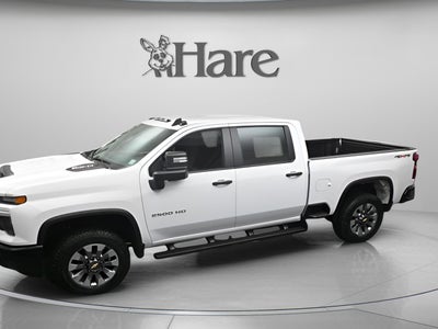 2026 Chevrolet Silverado 2500HD Custom