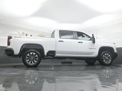 2026 Chevrolet Silverado 2500HD Custom