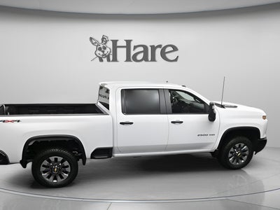 2026 Chevrolet Silverado 2500HD Custom