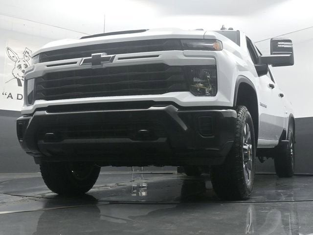 2026 Chevrolet Silverado 2500HD Custom