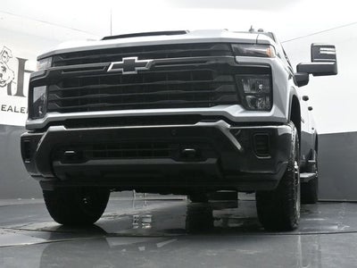 2025 Chevrolet Silverado 2500HD Custom