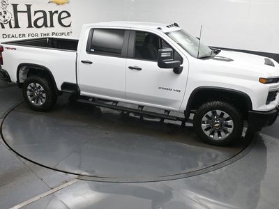 2026 Chevrolet Silverado 2500HD Custom