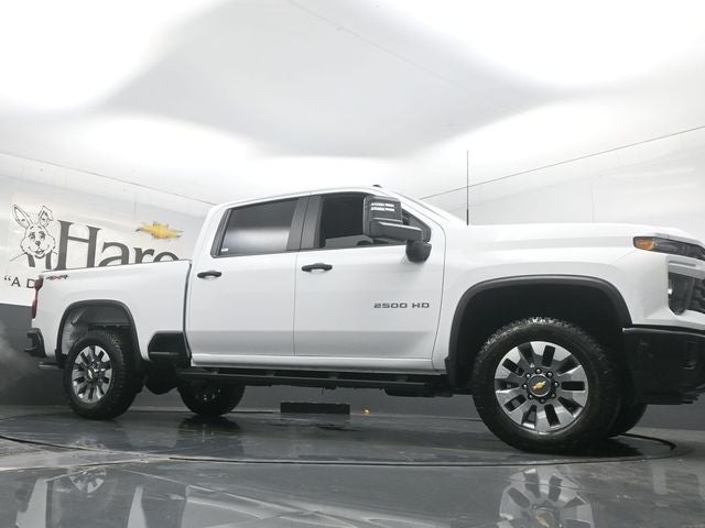 2026 Chevrolet Silverado 2500HD Custom