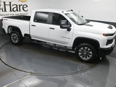 2026 Chevrolet Silverado 2500HD Custom