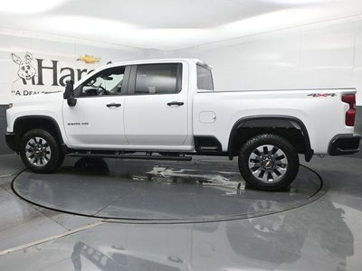 2026 Chevrolet Silverado 2500HD Custom