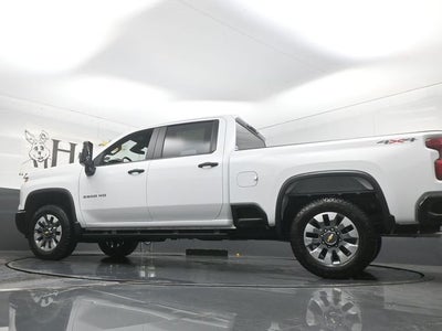 2026 Chevrolet Silverado 2500HD Custom