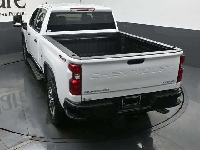 2026 Chevrolet Silverado 2500HD Custom