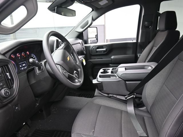 2026 Chevrolet Silverado 2500HD Custom