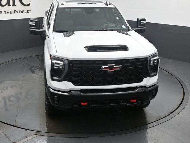 2026 Chevrolet Silverado 2500HD ZR2