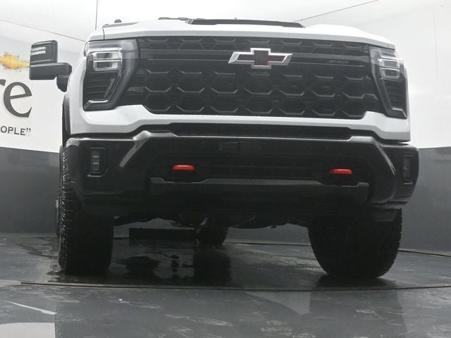 2026 Chevrolet Silverado 2500HD ZR2