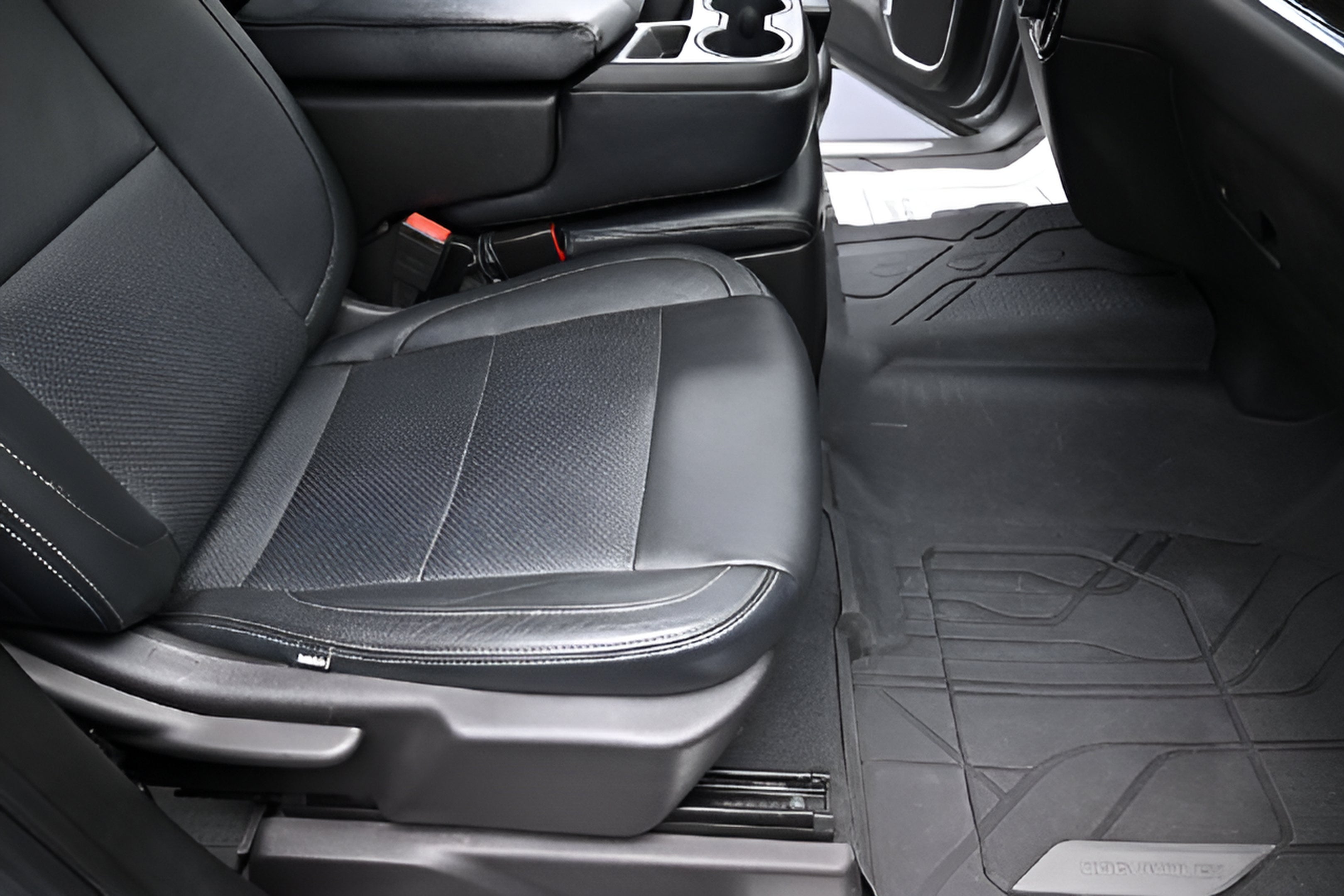 2024 Chevrolet Silverado 1500 LT LT1