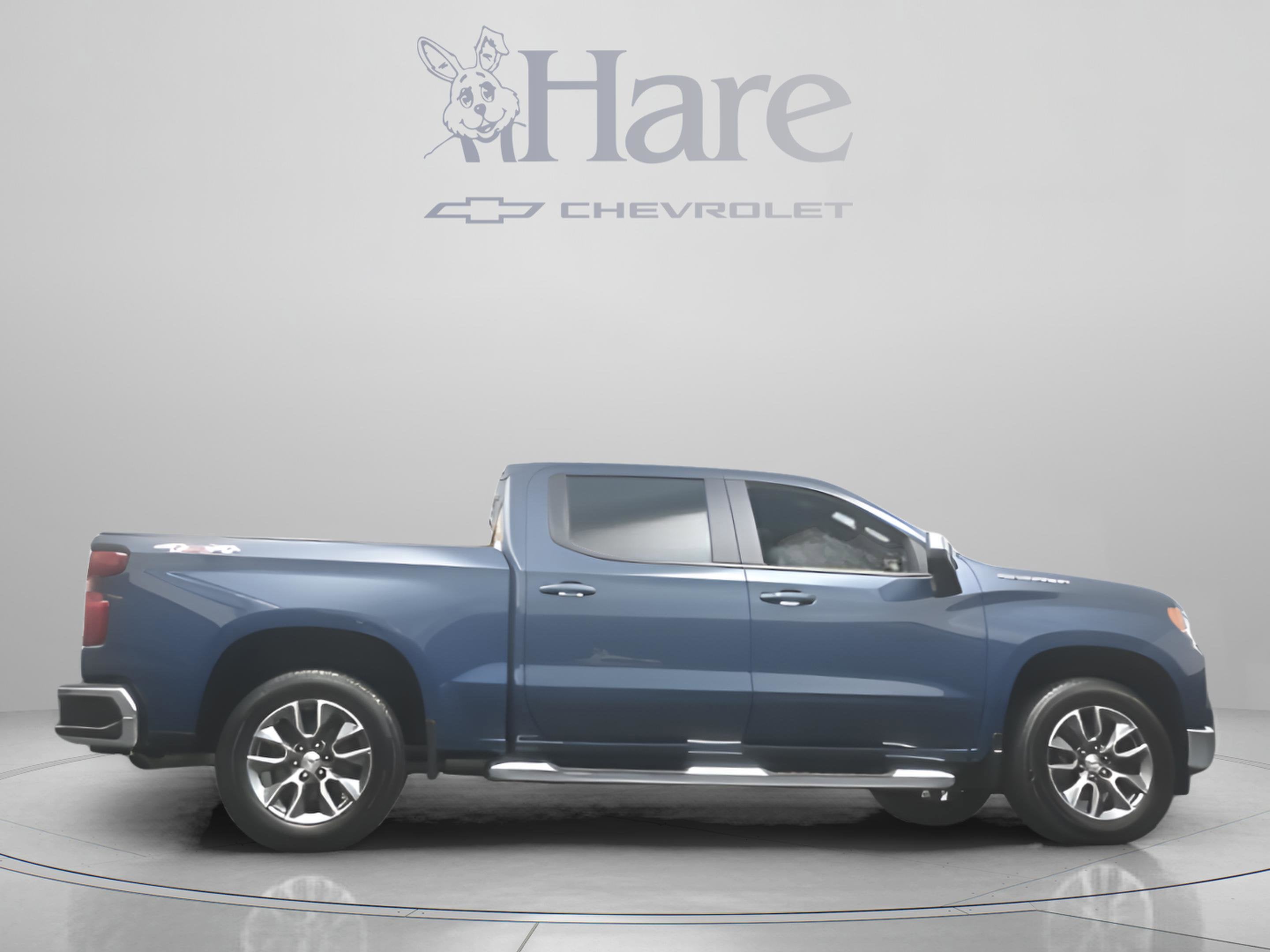 2024 Chevrolet Silverado 1500 LT LT1