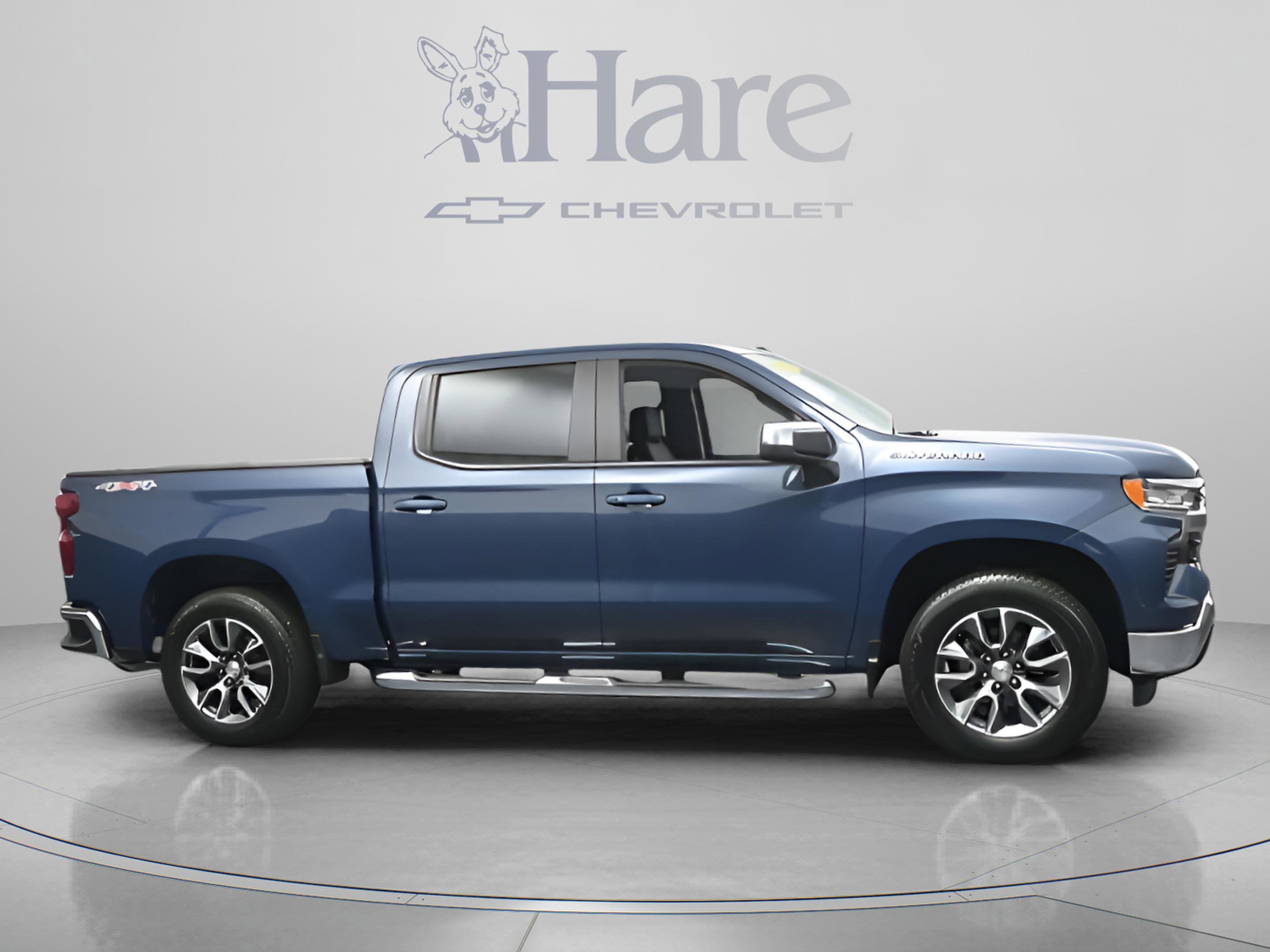 2024 Chevrolet Silverado 1500 LT LT1