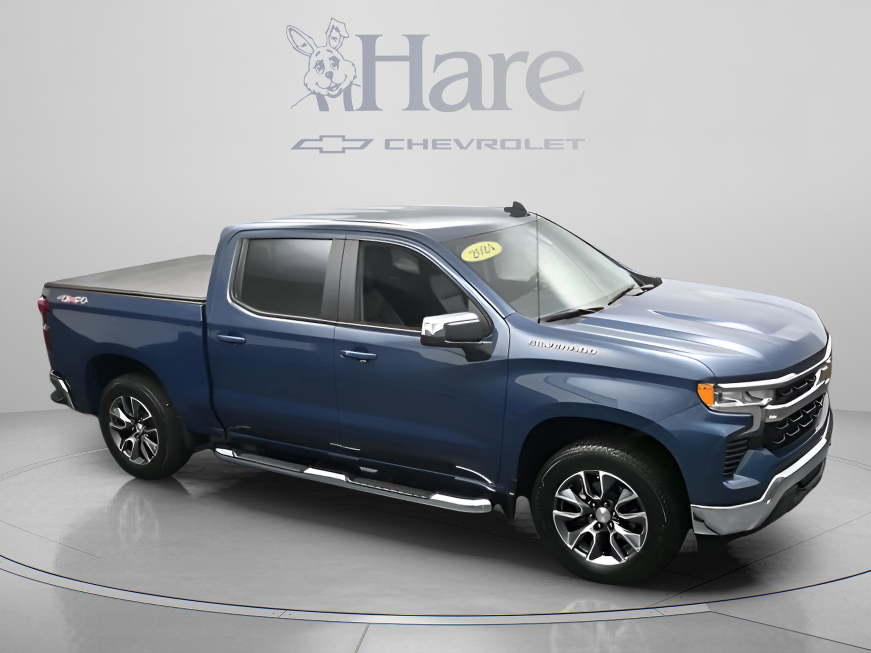 2024 Chevrolet Silverado 1500 LT LT1