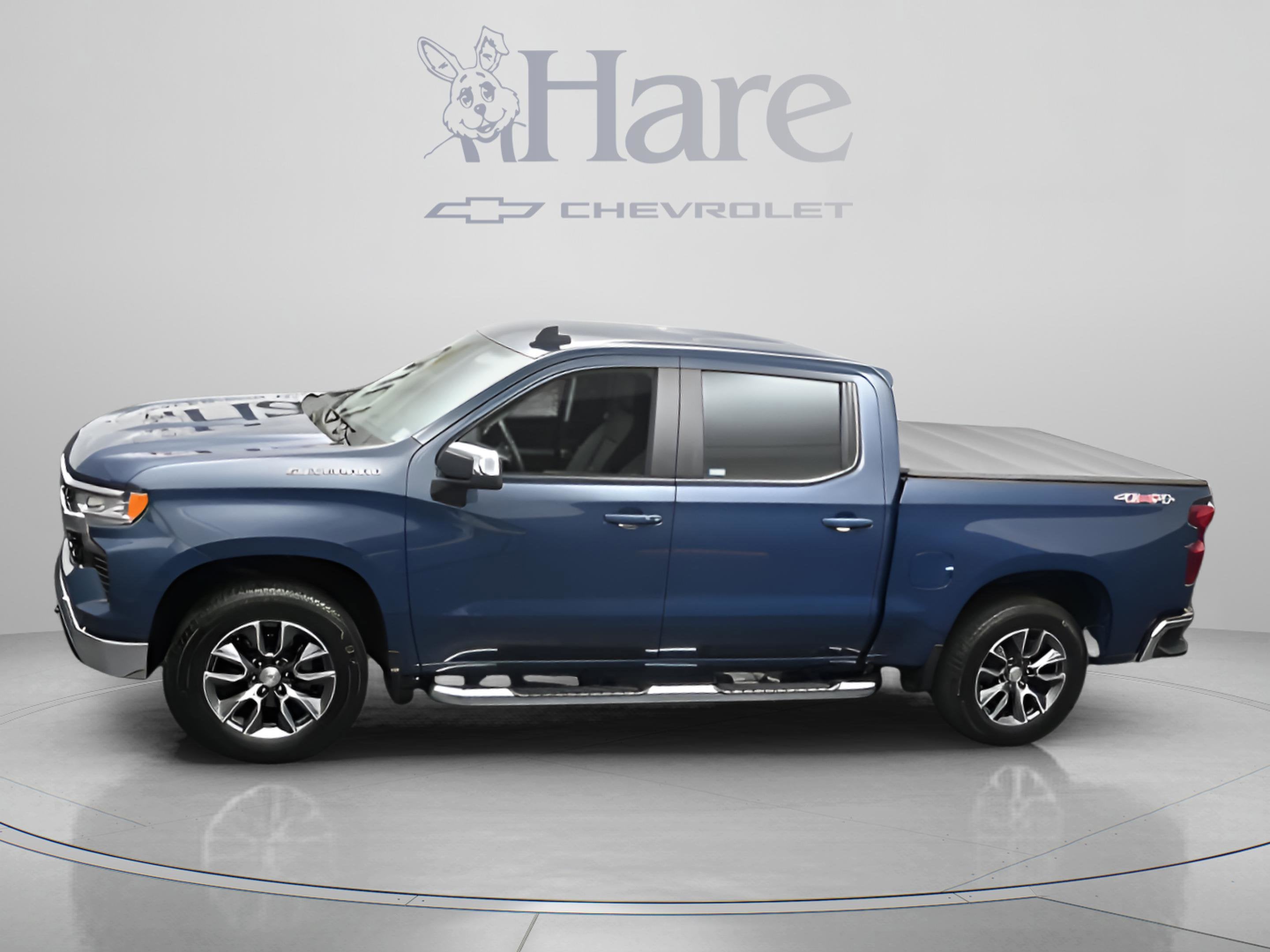 2024 Chevrolet Silverado 1500 LT LT1