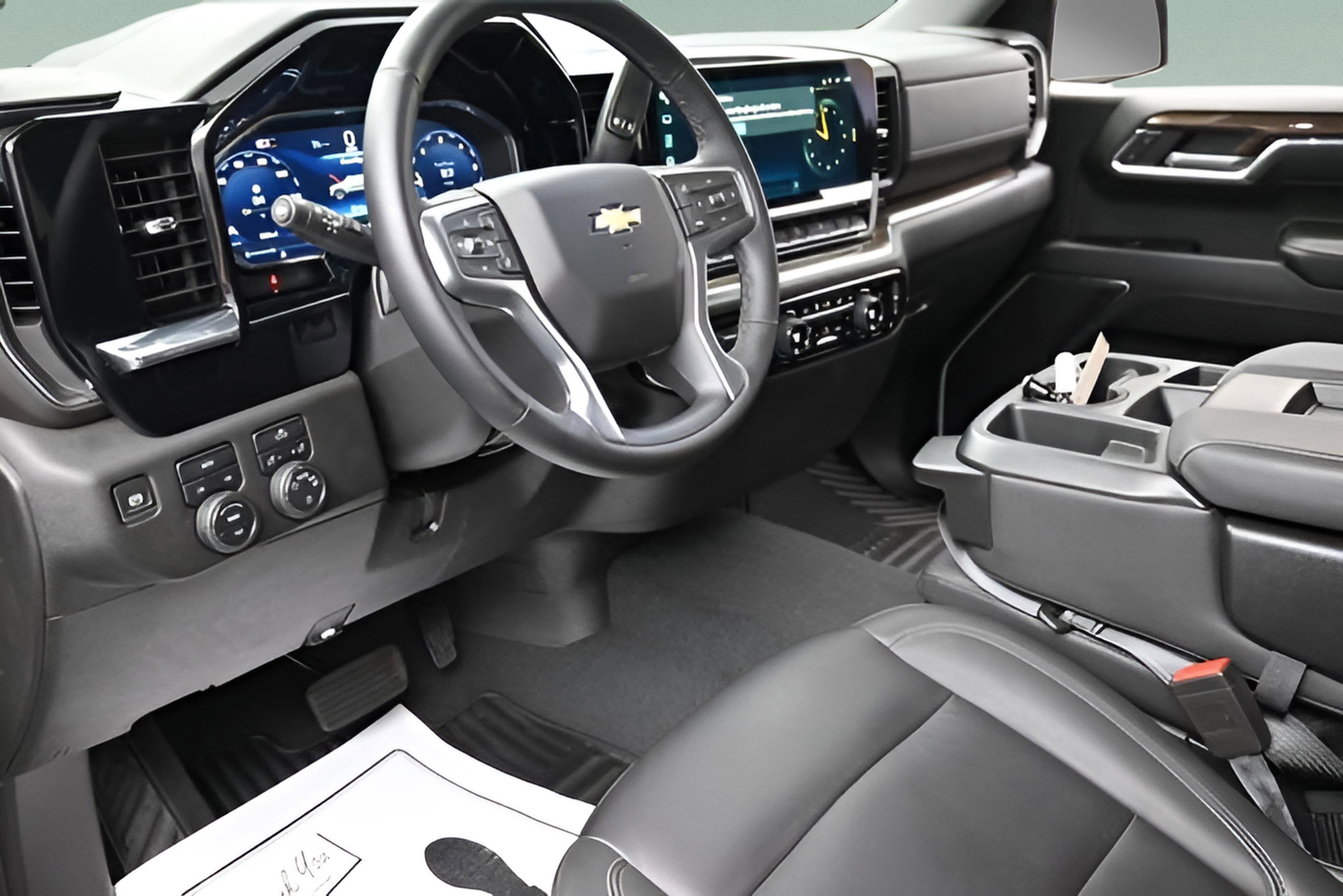 2024 Chevrolet Silverado 1500 LT LT1