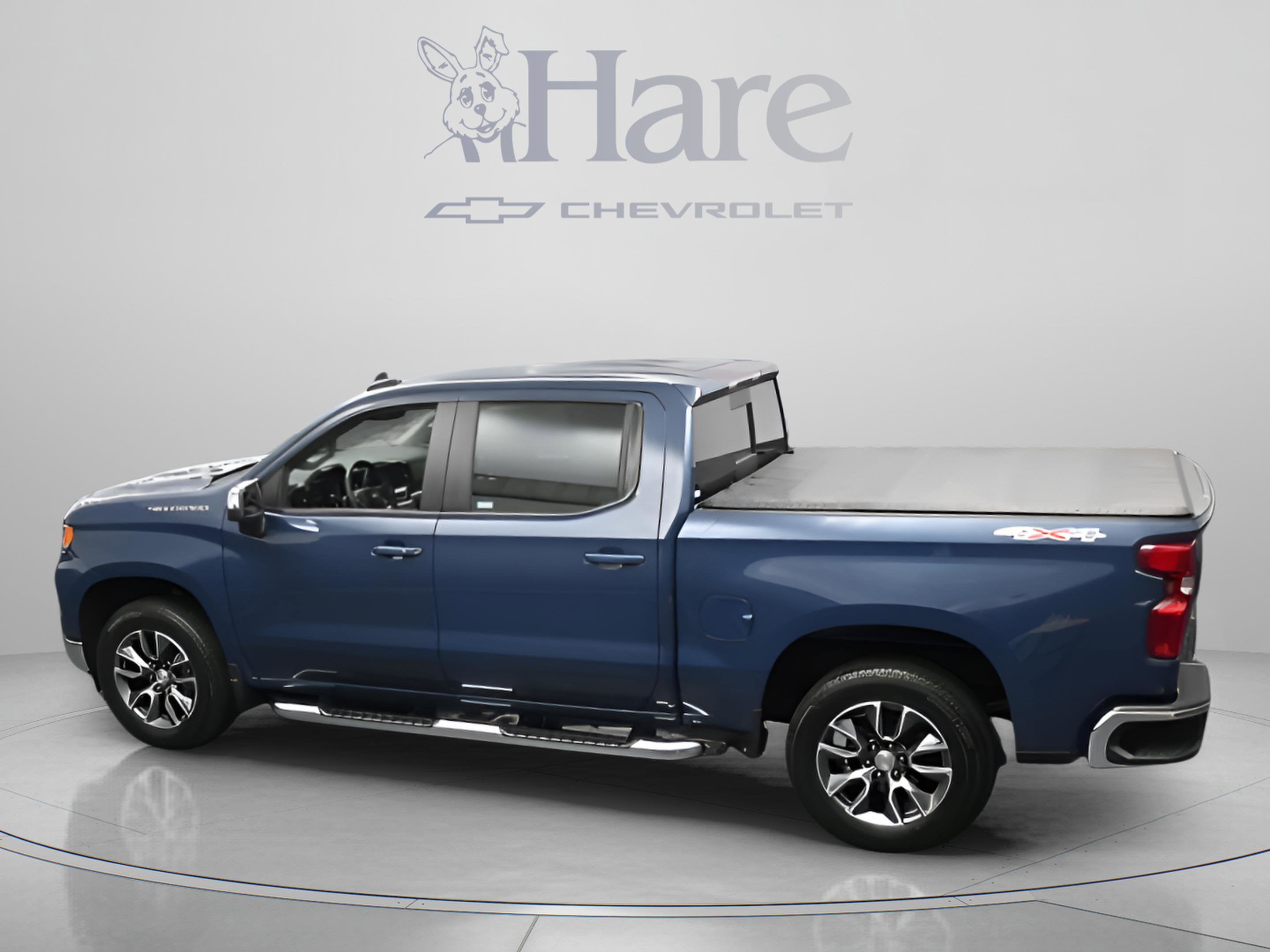 2024 Chevrolet Silverado 1500 LT LT1