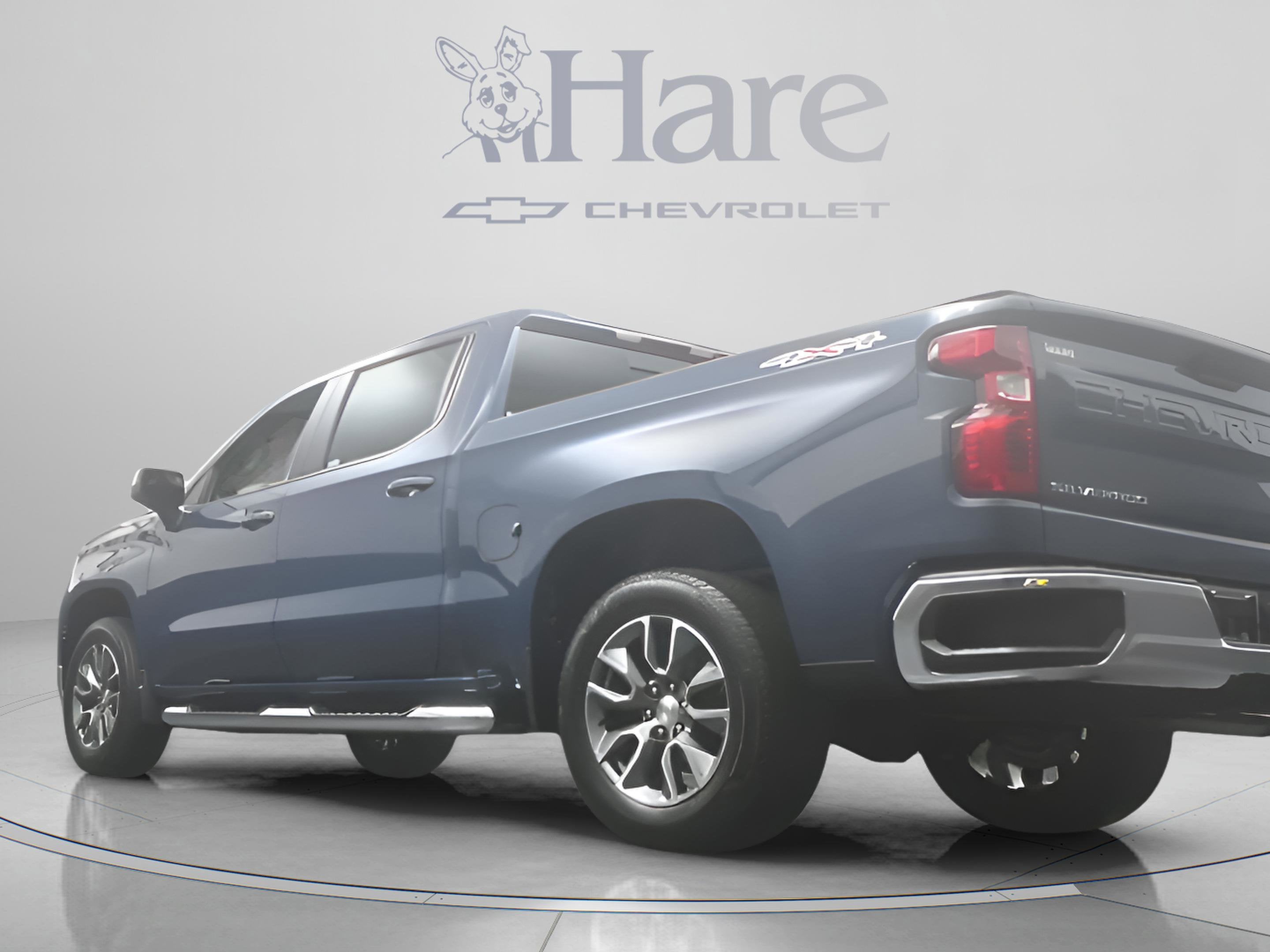 2024 Chevrolet Silverado 1500 LT LT1