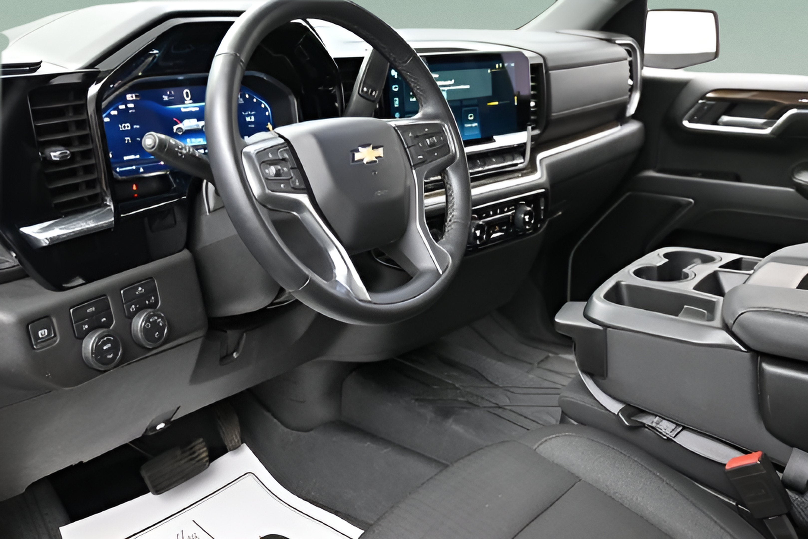 2024 Chevrolet Silverado 1500 LT LT1