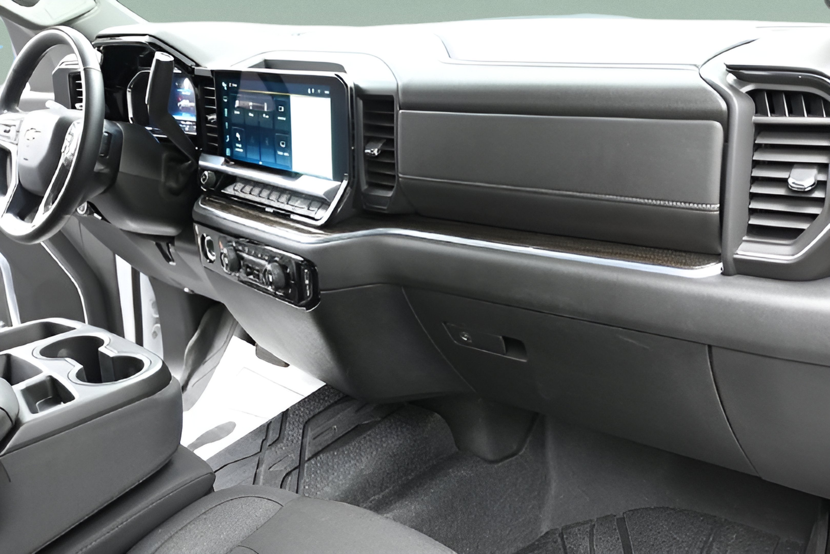 2024 Chevrolet Silverado 1500 LT LT1