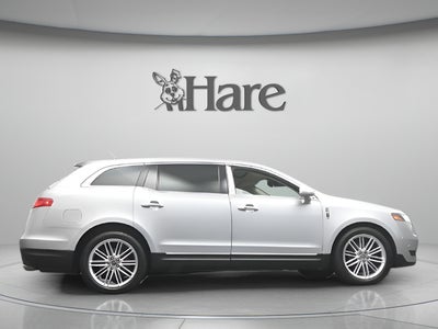 2019 Lincoln MKT Standard