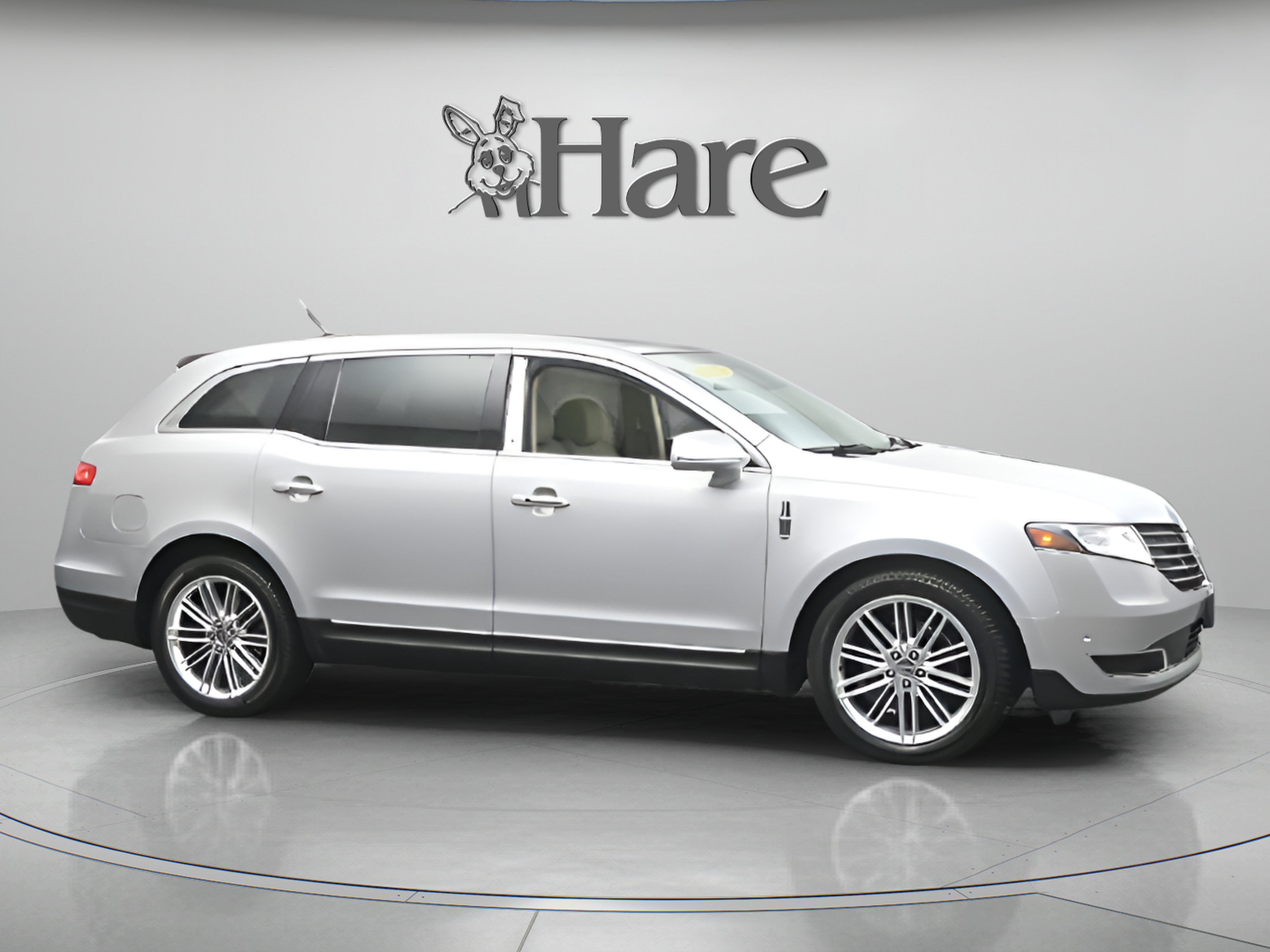 2019 Lincoln MKT Standard