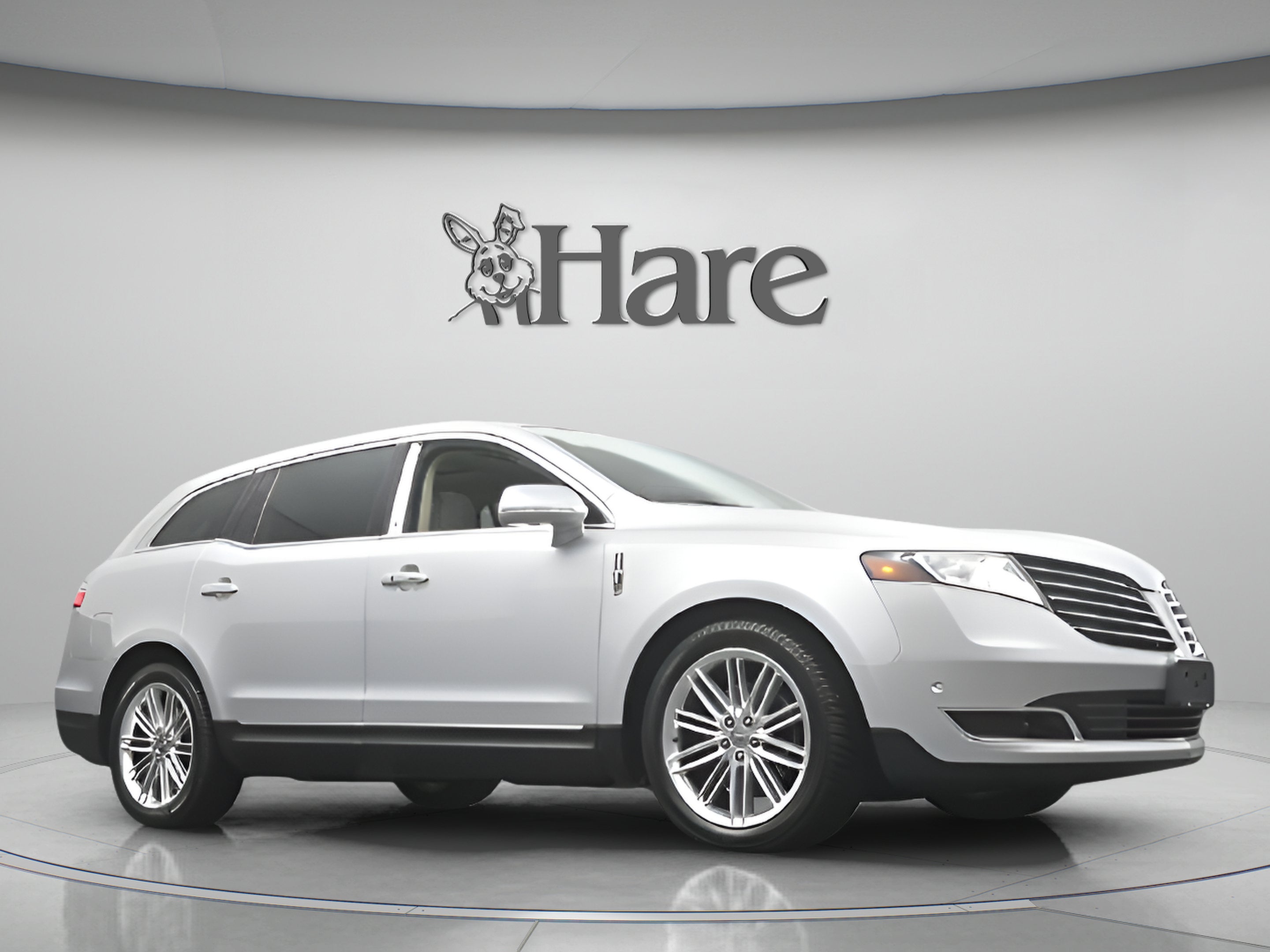 2019 Lincoln MKT Standard