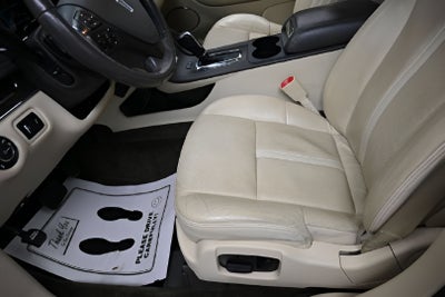 2019 Lincoln MKT Standard