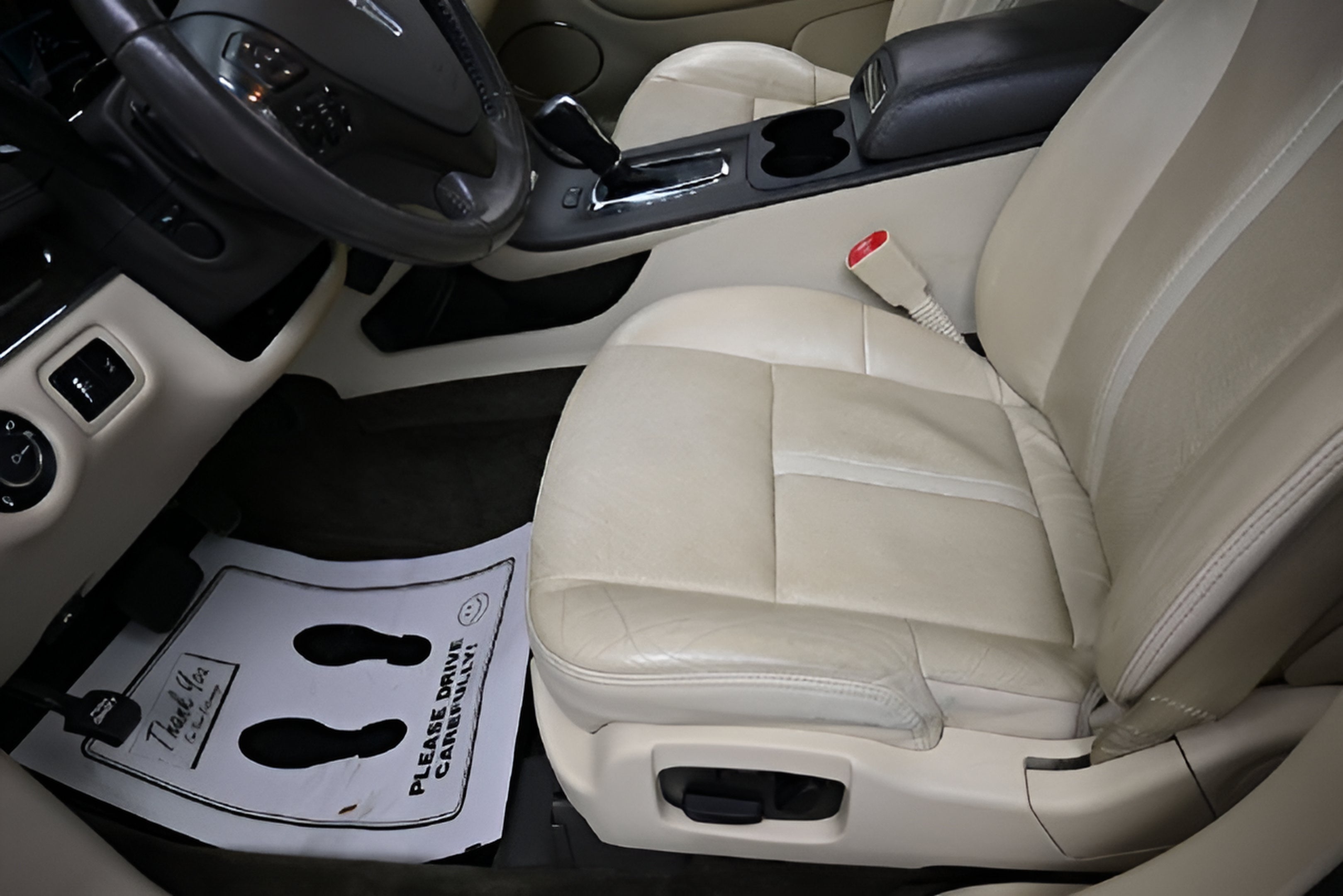 2019 Lincoln MKT Standard