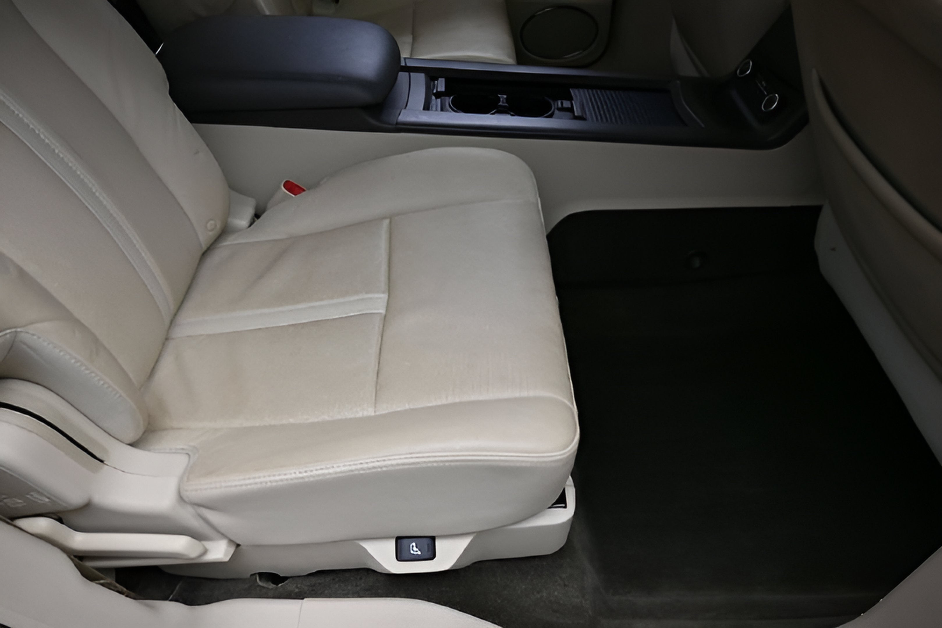 2019 Lincoln MKT Standard