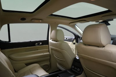 2019 Lincoln MKT Standard
