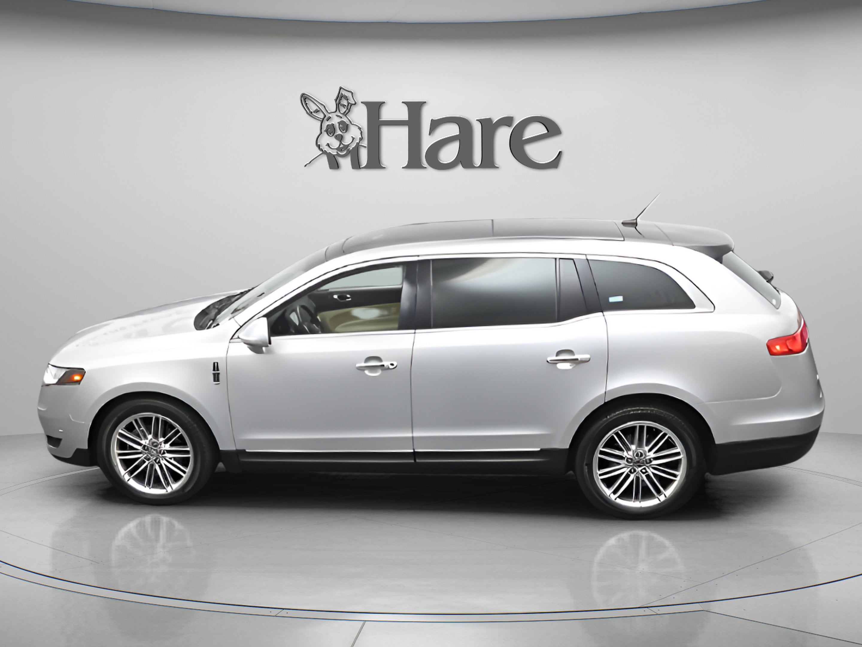 2019 Lincoln MKT Standard