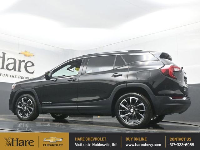 2022 GMC Terrain SLT