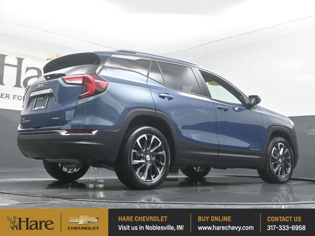 2024 GMC Terrain SLT