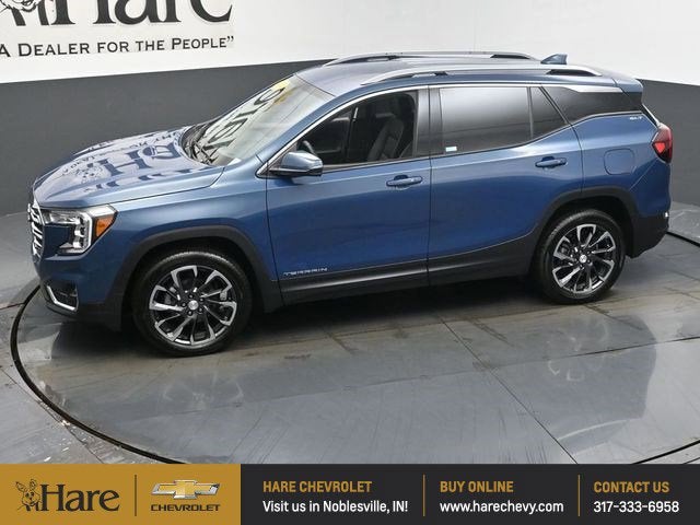 2024 GMC Terrain SLT