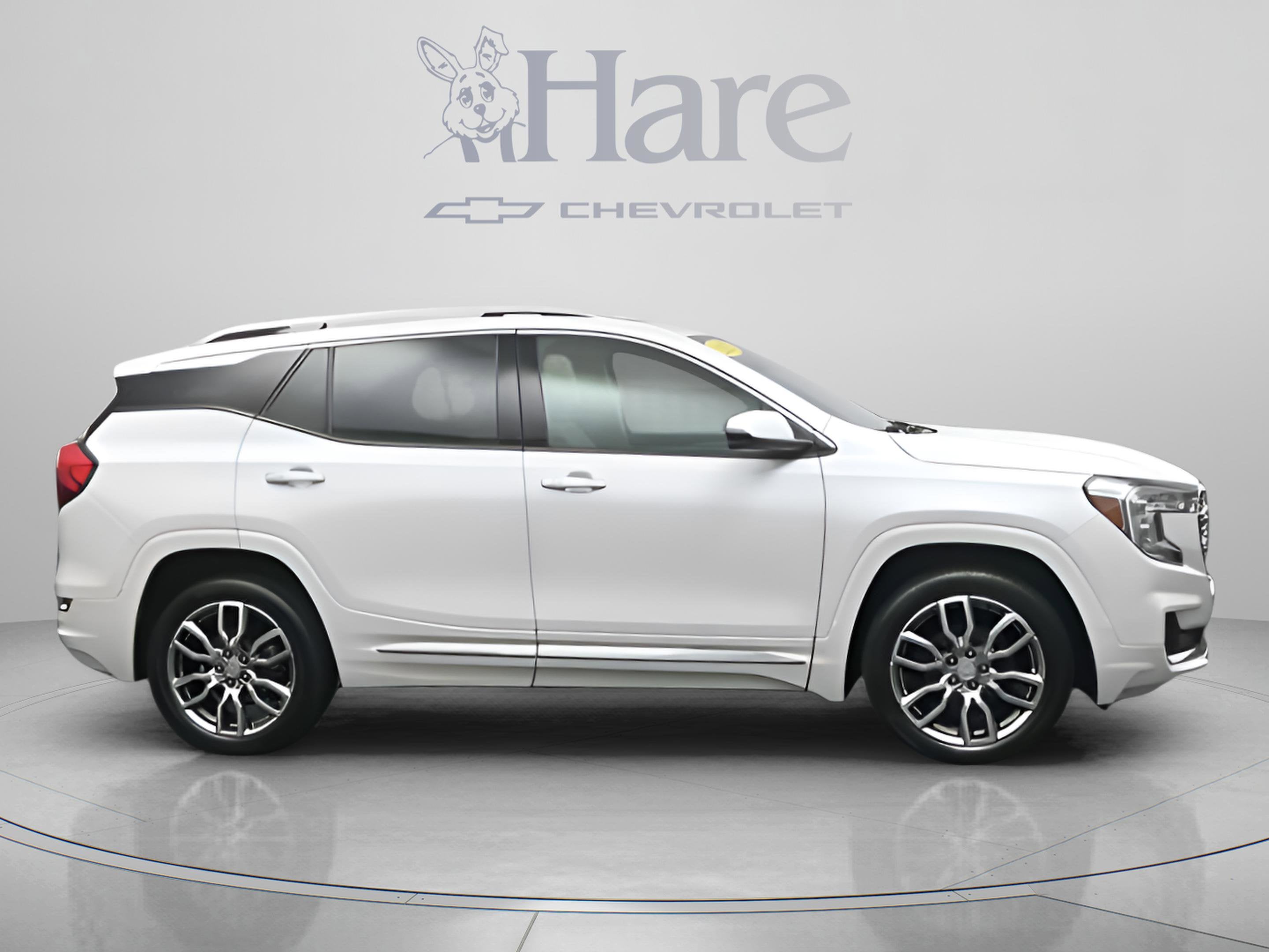 2023 GMC Terrain Denali