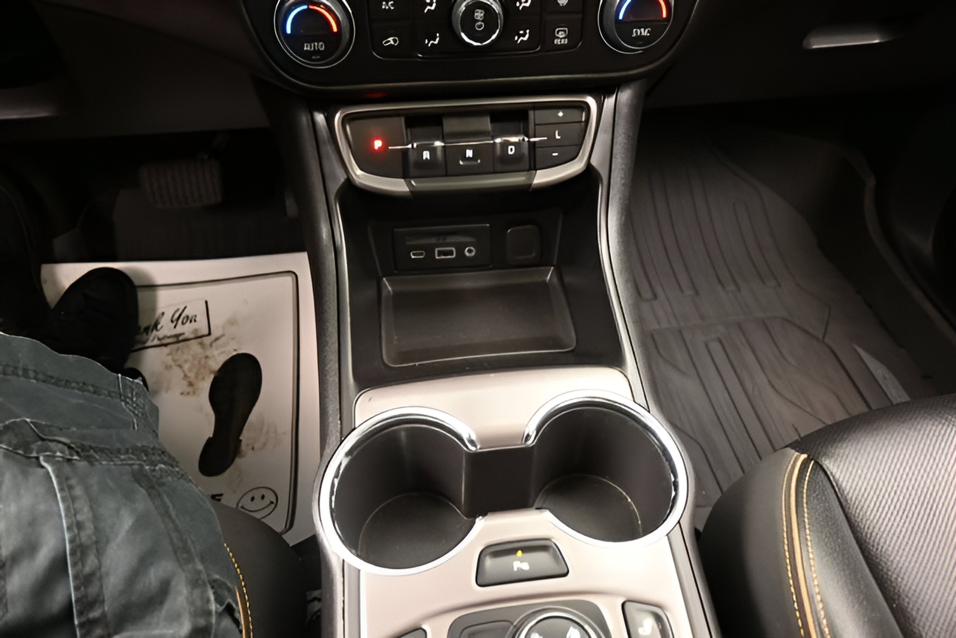2023 GMC Terrain AT4