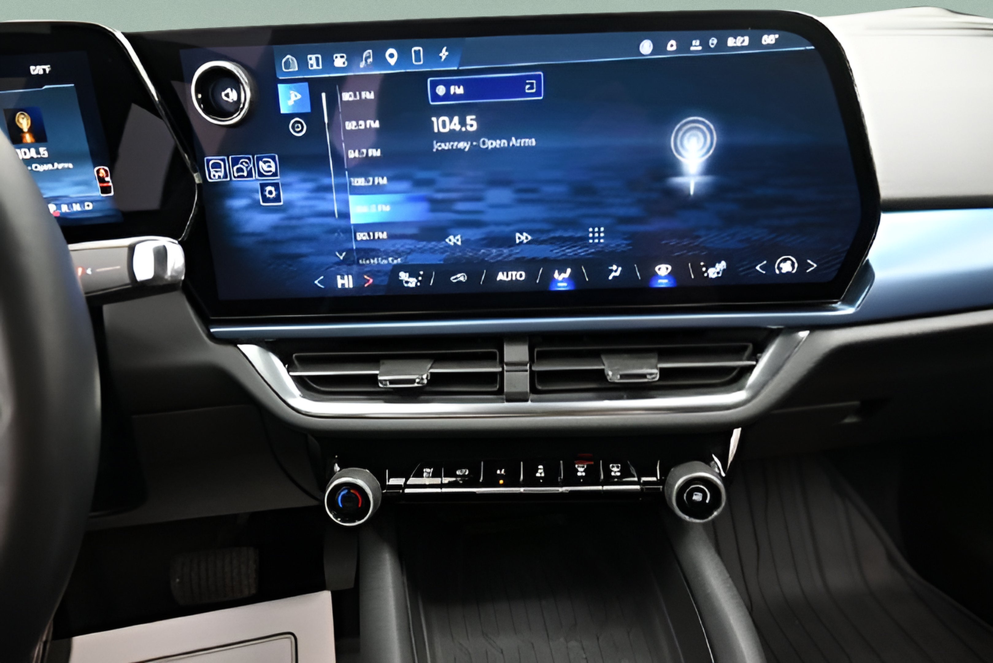 2024 Chevrolet Equinox EV LT