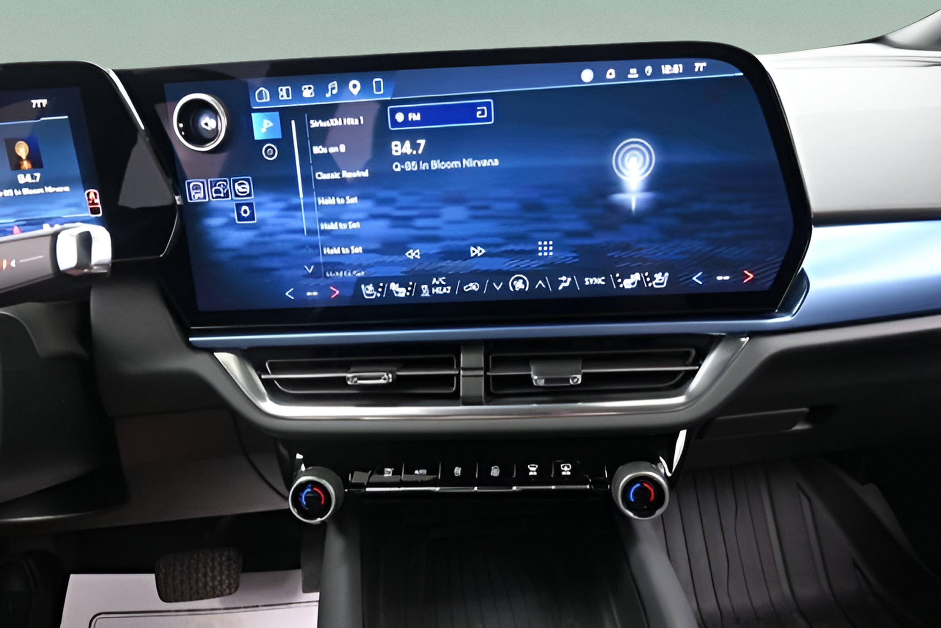 2024 Chevrolet Equinox EV LT